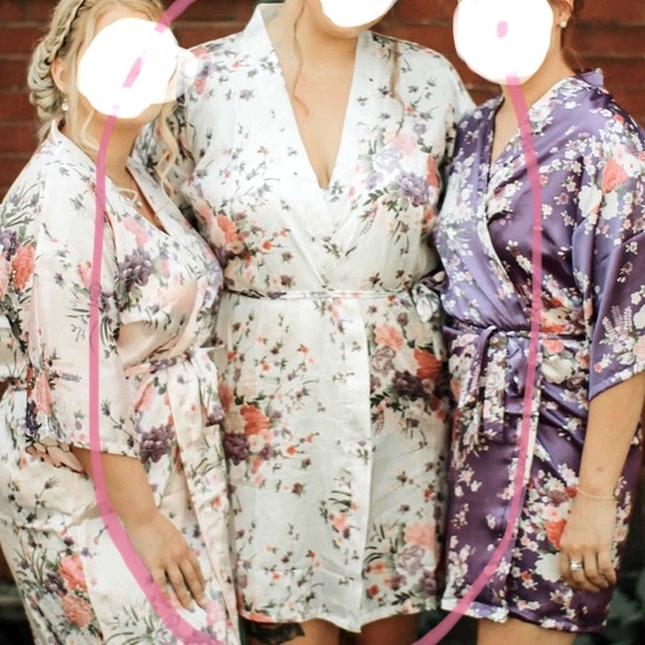 Silk Floral Robe - Picture 4 of 4